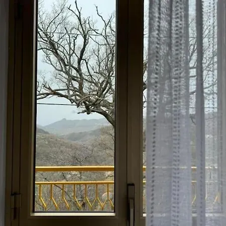 Casa Vacanze La Chimera Lago (Calabria)