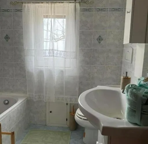 Casa de Férias Casa Vacanze La Chimera Lago (Calabria)